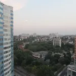 Apartman On Henuezskaya 5 *