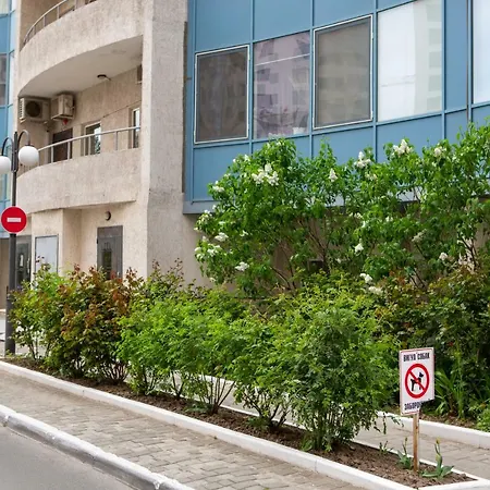 On Henuezskaya 5 Odessza