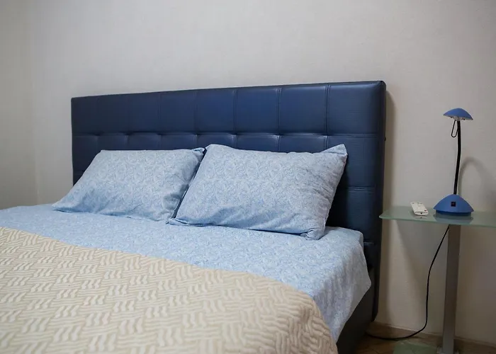 Apartman On Henuezskaya 5 *