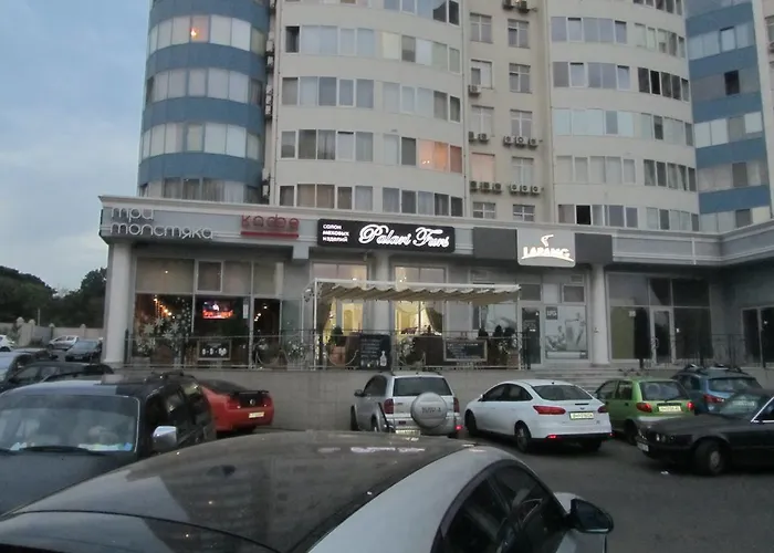 On Henuezskaya 5 Apartman