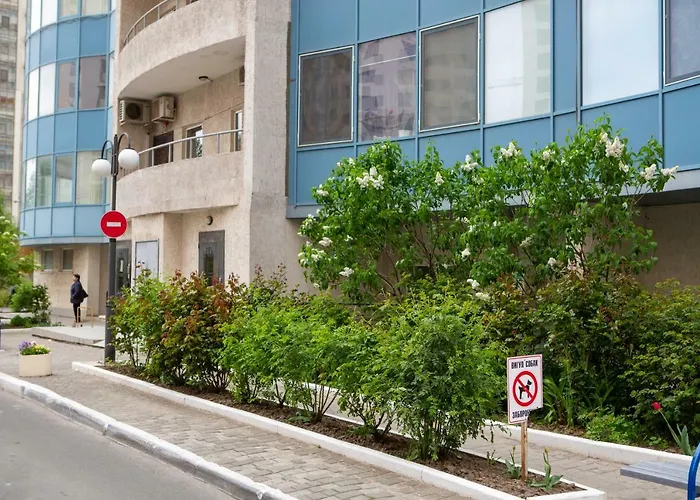 On Henuezskaya 5 Odessza