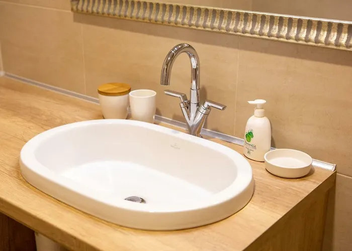 On Henuezskaya 5 Apartman