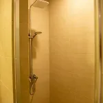On Henuezskaya 5 Apartment *