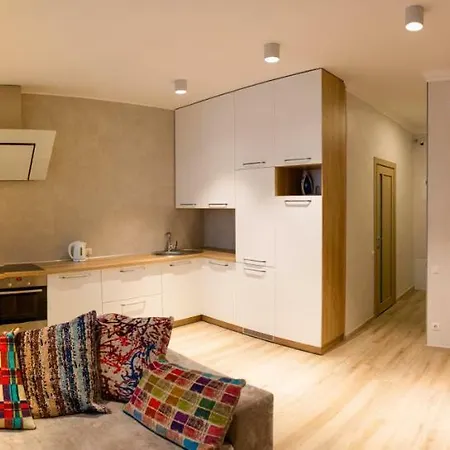 Apartment On Henuezskaya 5 Odesa