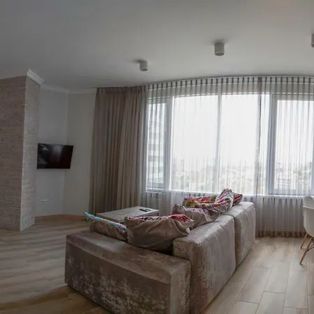 On Henuezskaya 5 Apartment