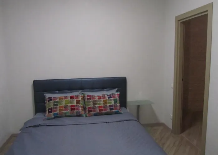 On Henuezskaya 5 * Odessa